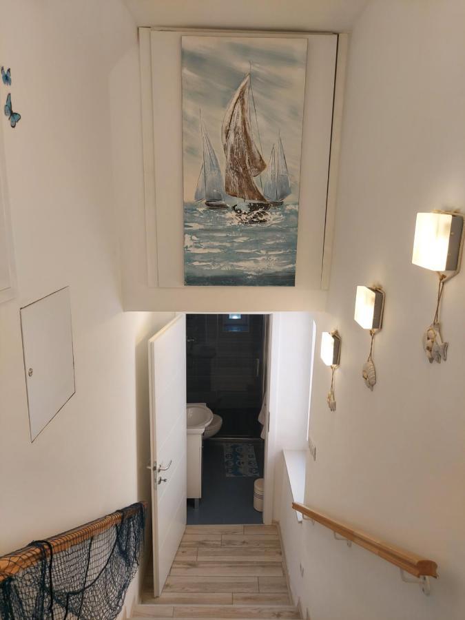 Apartmant Bionda Novi Vinodolski, Cozy And Nice Apartment For 4 People In The City Center Экстерьер фото